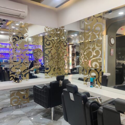 Big Brother Salon